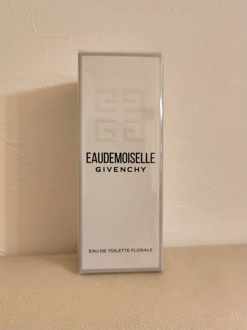 【新品未開封】GIVENCHY オードモワゼル フローラル 100ml オードモワゼル フローラル オーデトワレ / ジバンシイ(香水, 香水