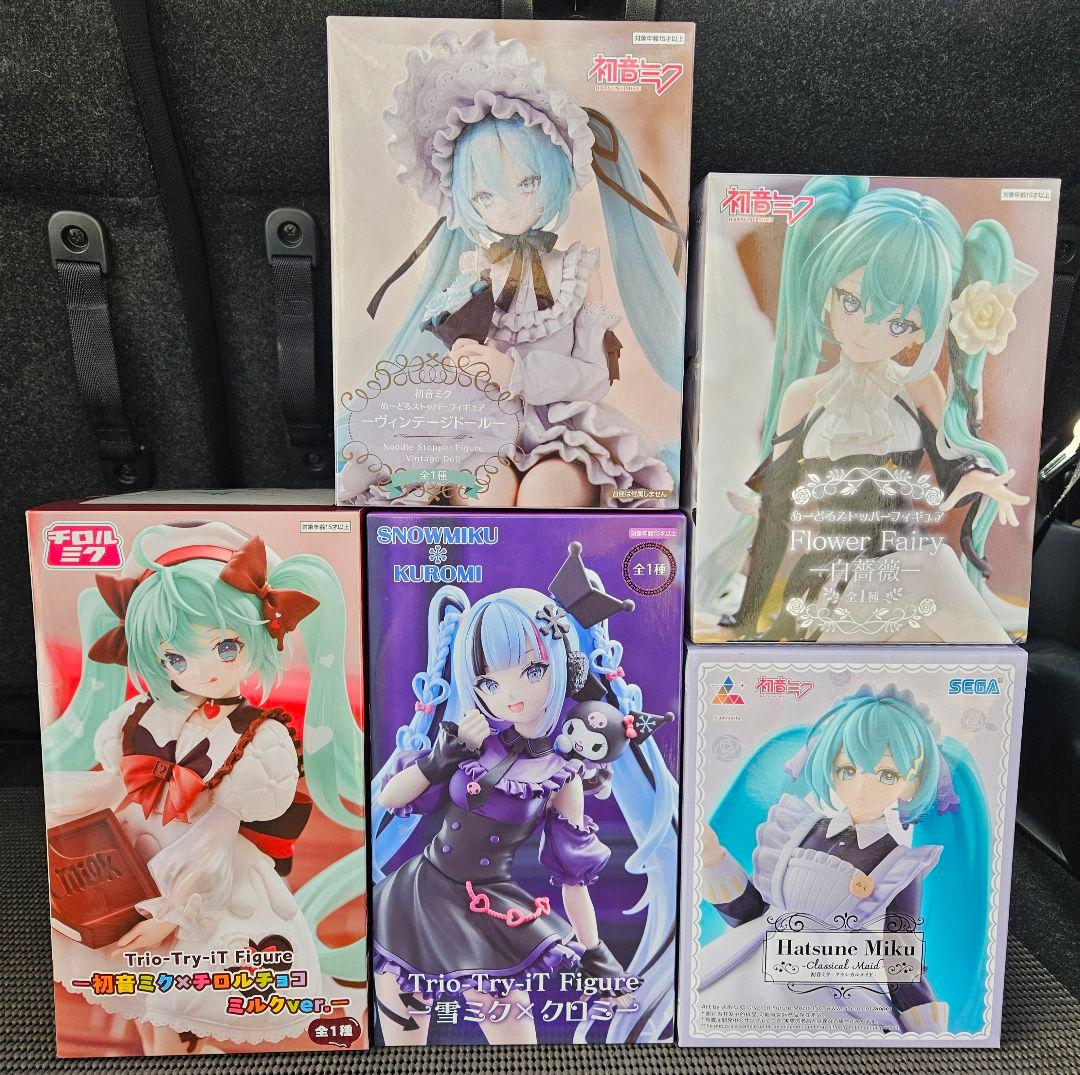 初音ミク フィギュア 雪ミク チロルチョコ ヴィンテージ 白薔薇 クロミ