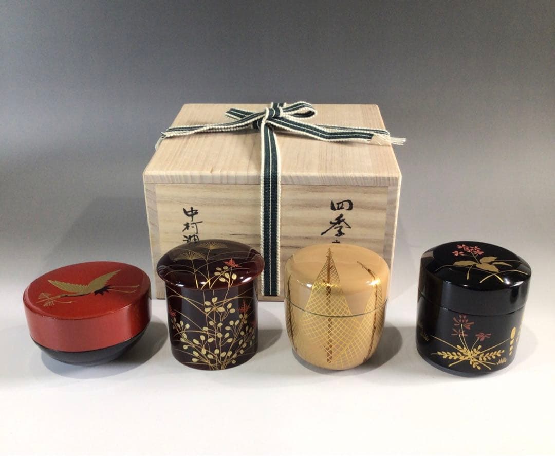 Ｐ７８０　棗　4点揃　『蒔絵師　中村湖彩作』『四季棗』　共箱　茶道具 P780 棗 4点揃 『蒔絵師 中村湖彩作』『四季棗』 共箱 茶道具