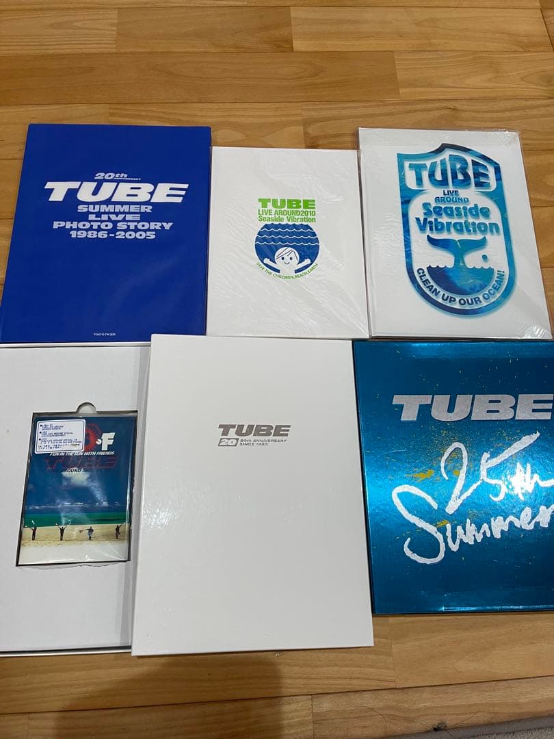 TUBE 前田亘輝 サイン入りTシャツ まとめ売り - メルカリ