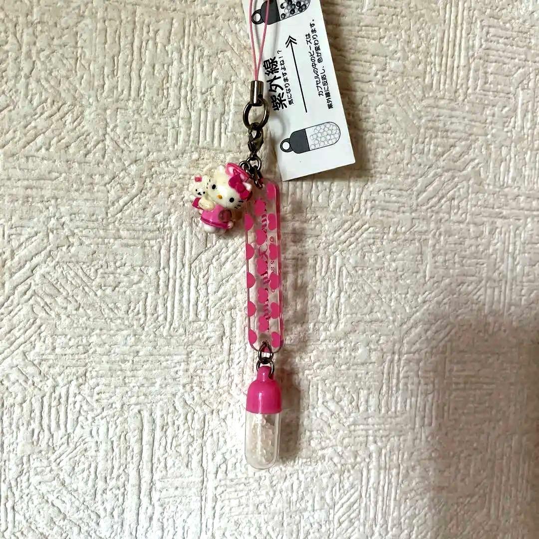 レア‼️色変わるハローキティ ナースストラップ ピンク 天使