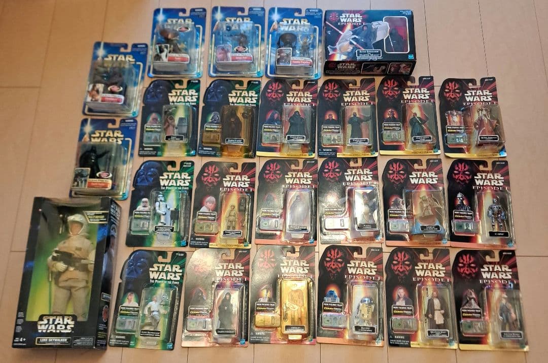 最終値下げ！スター・ウォーズ フィギュアセット(右上フィギュアのみ開封あり) 希少価値】未開封STAR WARS スターウォーズ フィギュアセット - メルカリ