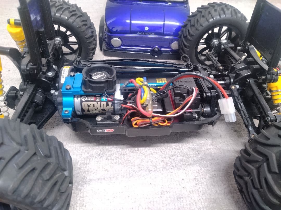 タミヤ TT-02B モントラ仕様 ウニモグ4WD 2.4G 美品フルセット