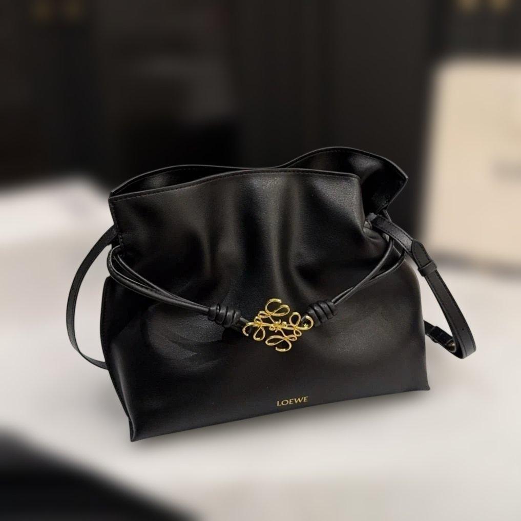 Flamenco Bag 30 ブラックレザー ショルダーバッグ ロエベ LOEWE LOEWE ショルダーバッグ FLAMENCO CLUTCH MINI （1100