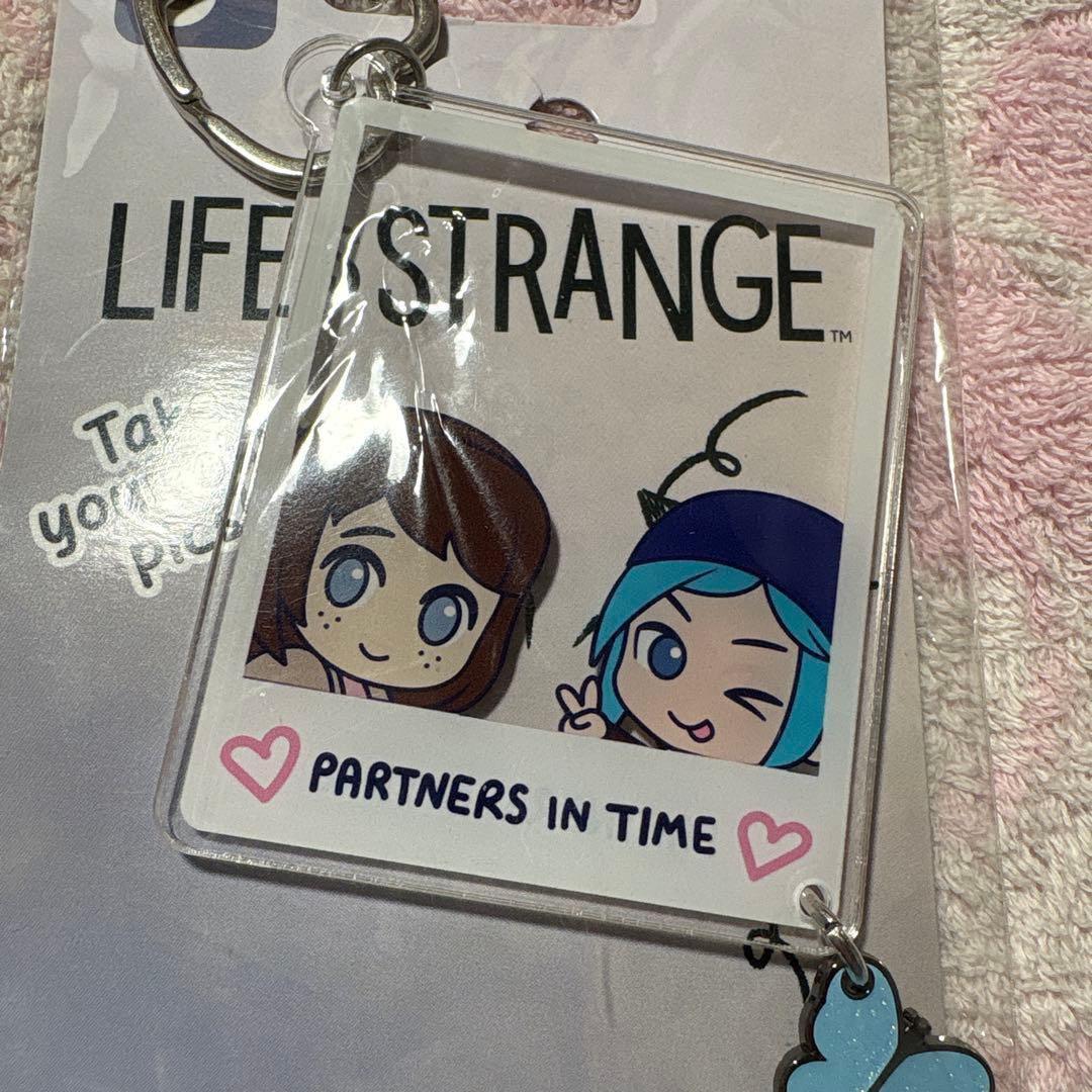 貴重 ライフイズストレンジ Life is Strange キーホルダー - メルカリ