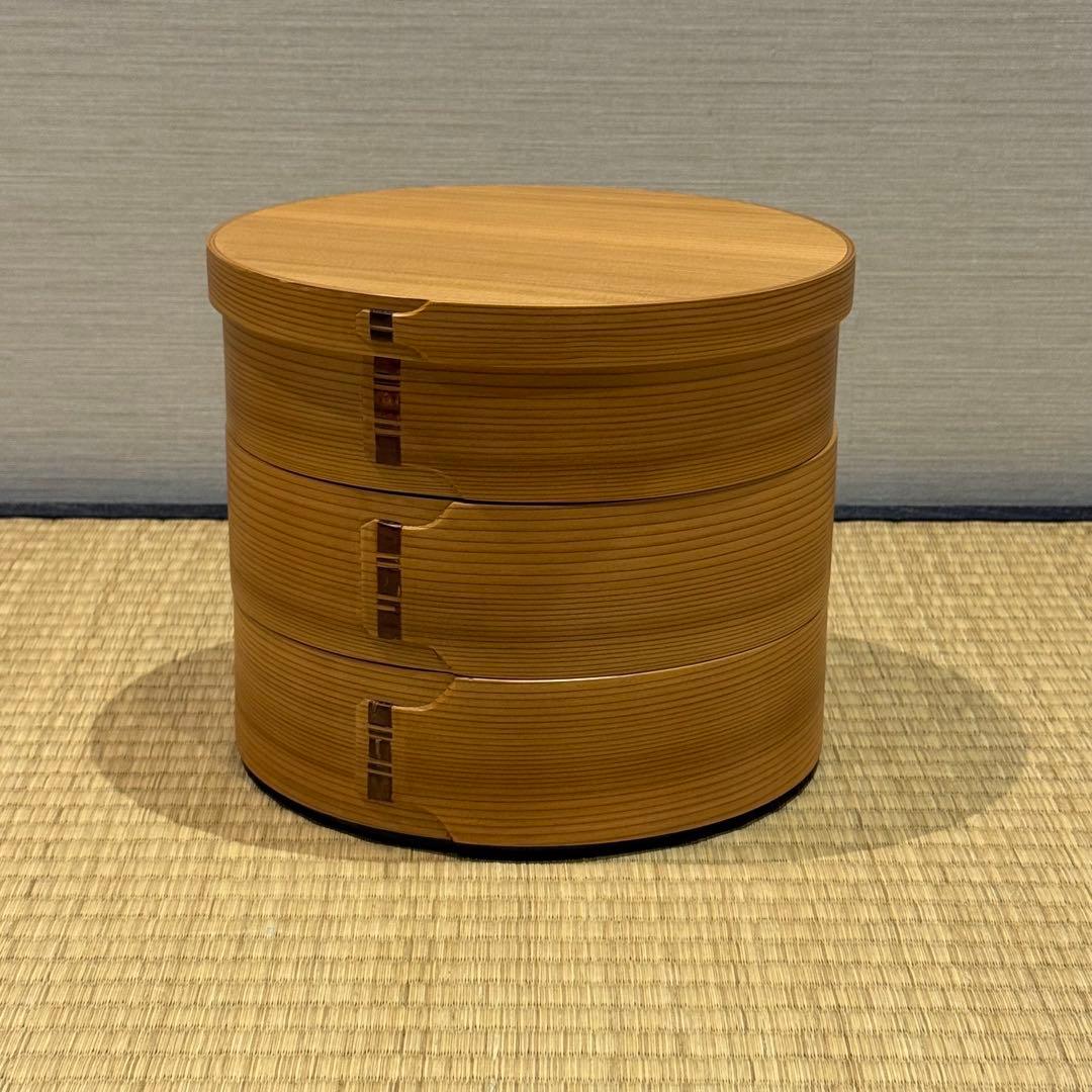 未使用 大館工芸社 曲げわっぱ 三段重 重箱 内朱 弁当箱 秋田杉 菓子器 隅切三段重（内朱） - 大館工芸社