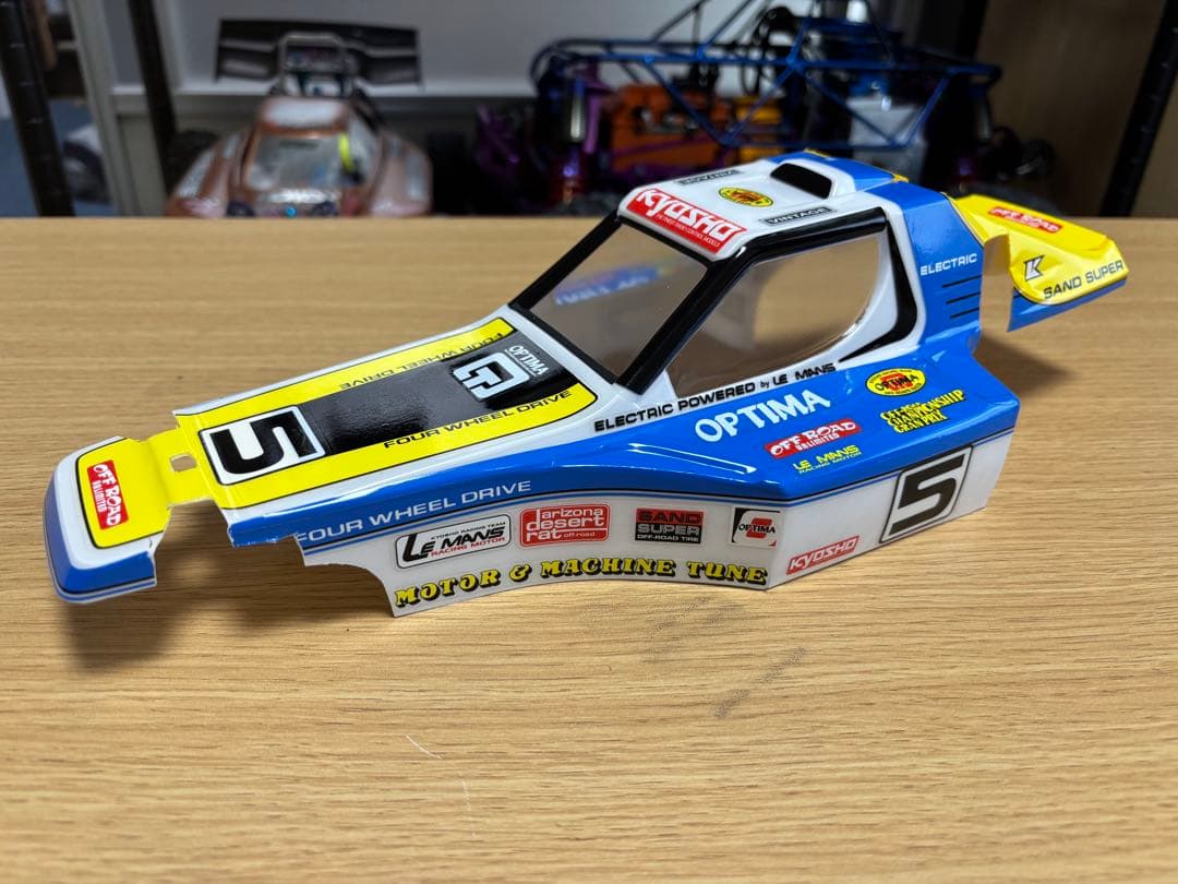 R*M様 KYOSHO OPTIMA ボディ　新品 ボディセット(オプティマ/ブルーホワイト) MBB01BW | 京商 | RC