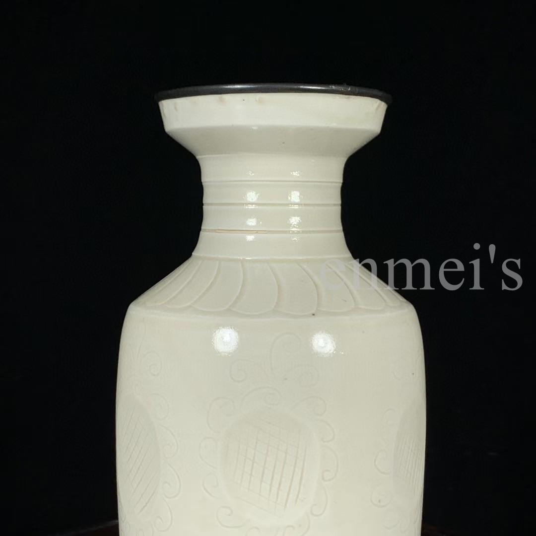 宋代 定窑 包口刻花卉纹盘口瓶 陶芸 文房具 置物 古美術