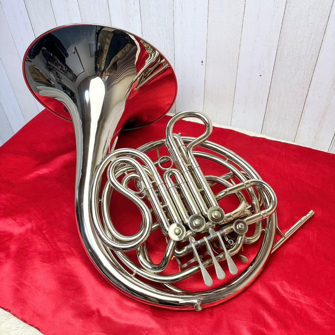 C.G.CONN コーン フルダブルホルン マウスピース付き