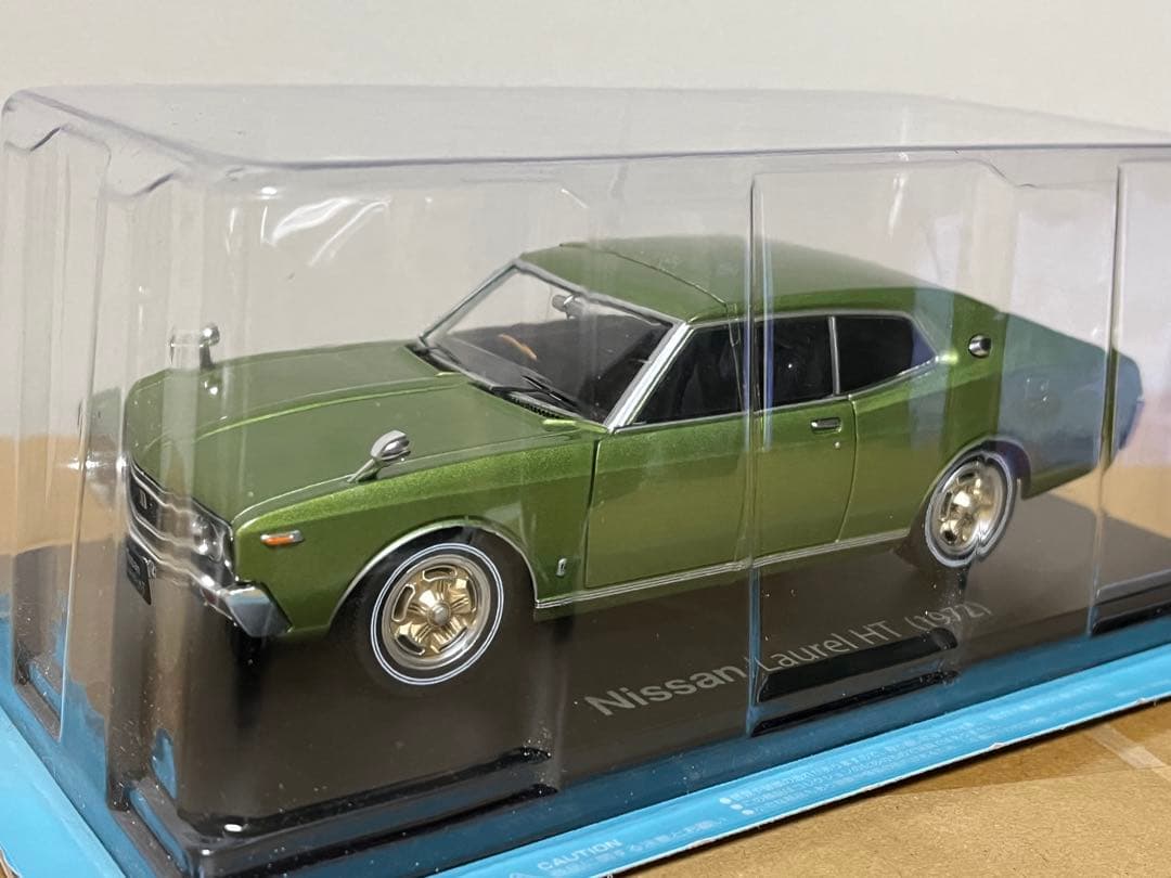 アシェット 国産名車コレクション 1/24 日産 ローレル HT 1972