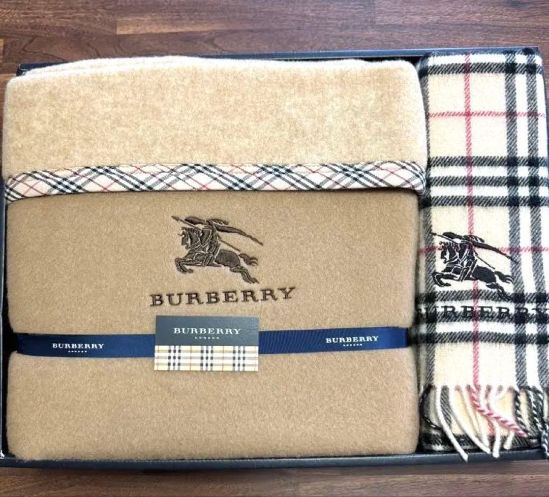 BURBERRY ウール毛布 ウールひざ掛け 2点セット 希少 BURBERRY バーバリー ウール毛布｜Yahoo!フリマ（旧PayPayフリマ）