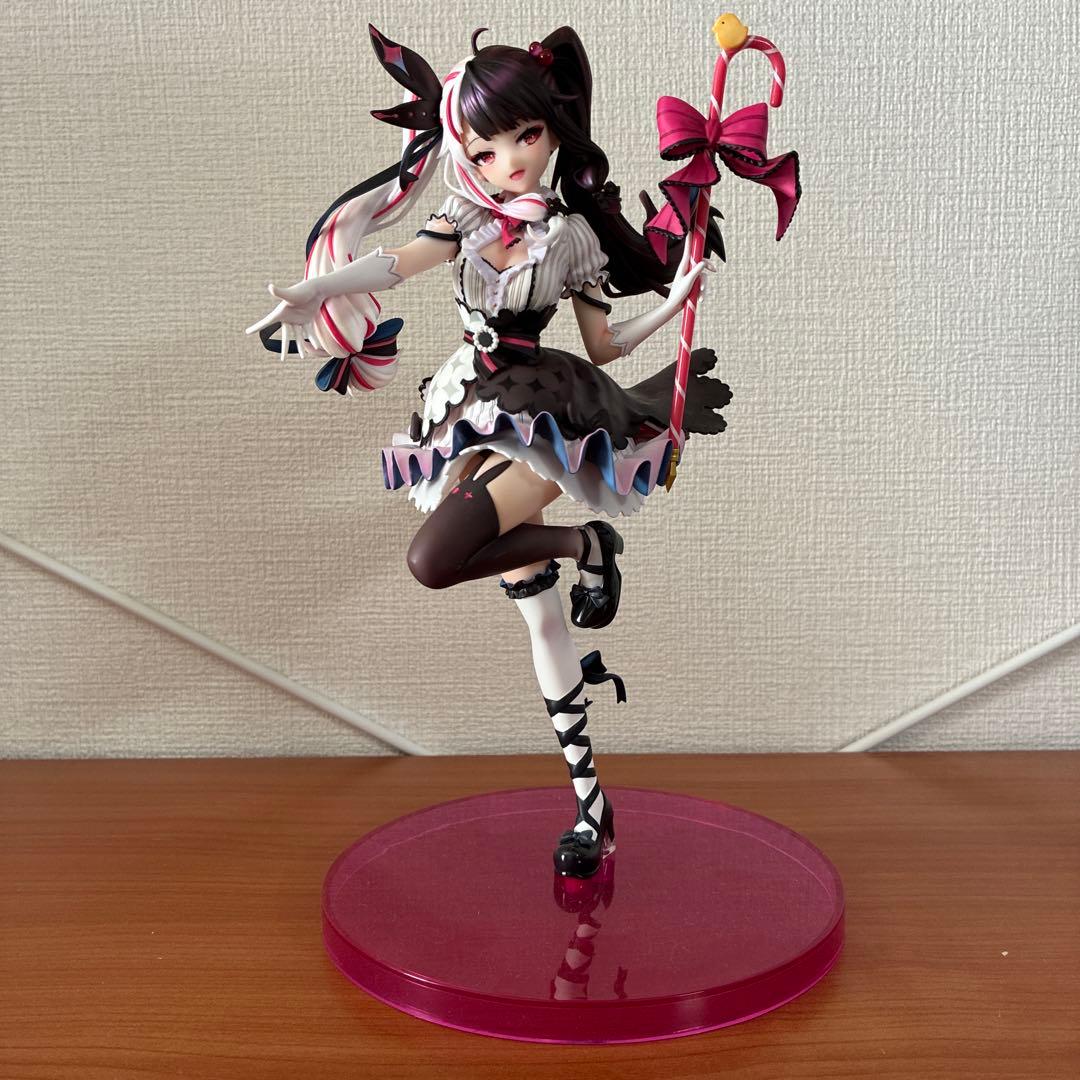 にじさんじ 夜見れな 1/7スケールフィギュア - メルカリ