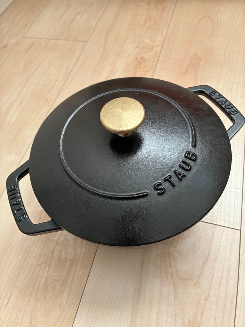 STAUB 鋳鉄ワナベ ブラック M 18cmホーロー 鍋 炊飯 2合 Amazon.co.jp: ストウブ(Staub) 「 ワナベ ブラック M 18cm 」 両手