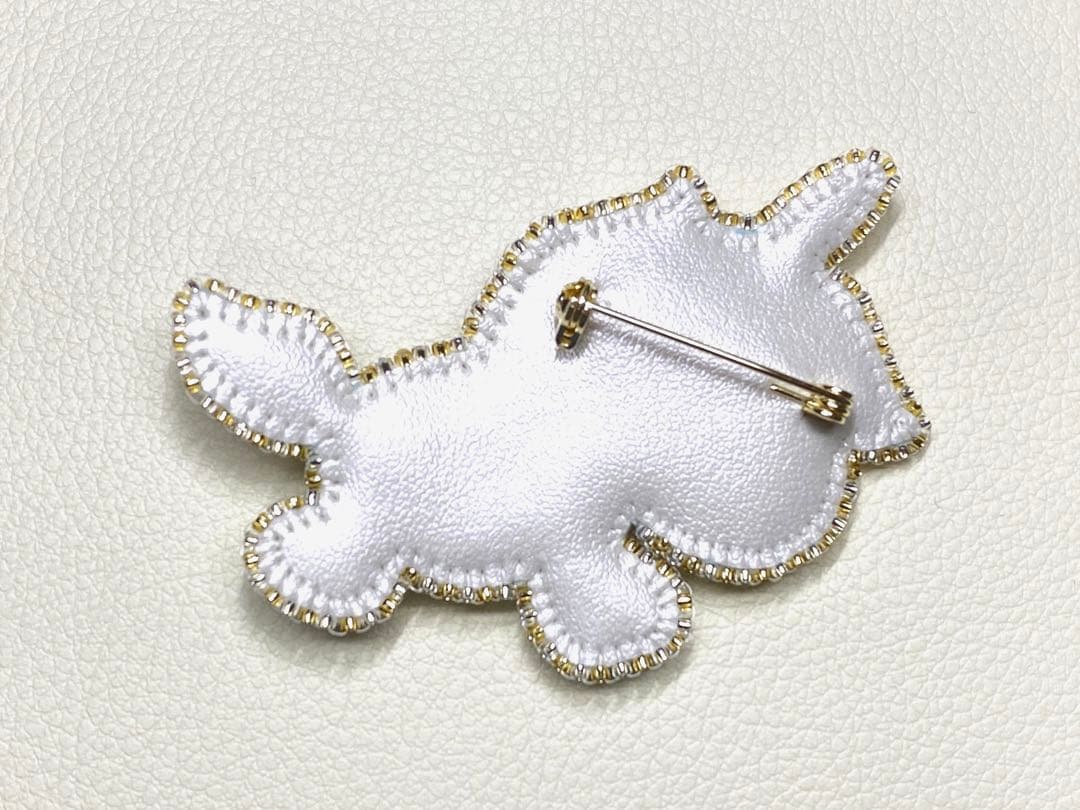 ユニコーン ビーズ刺繍ブローチNO.6
