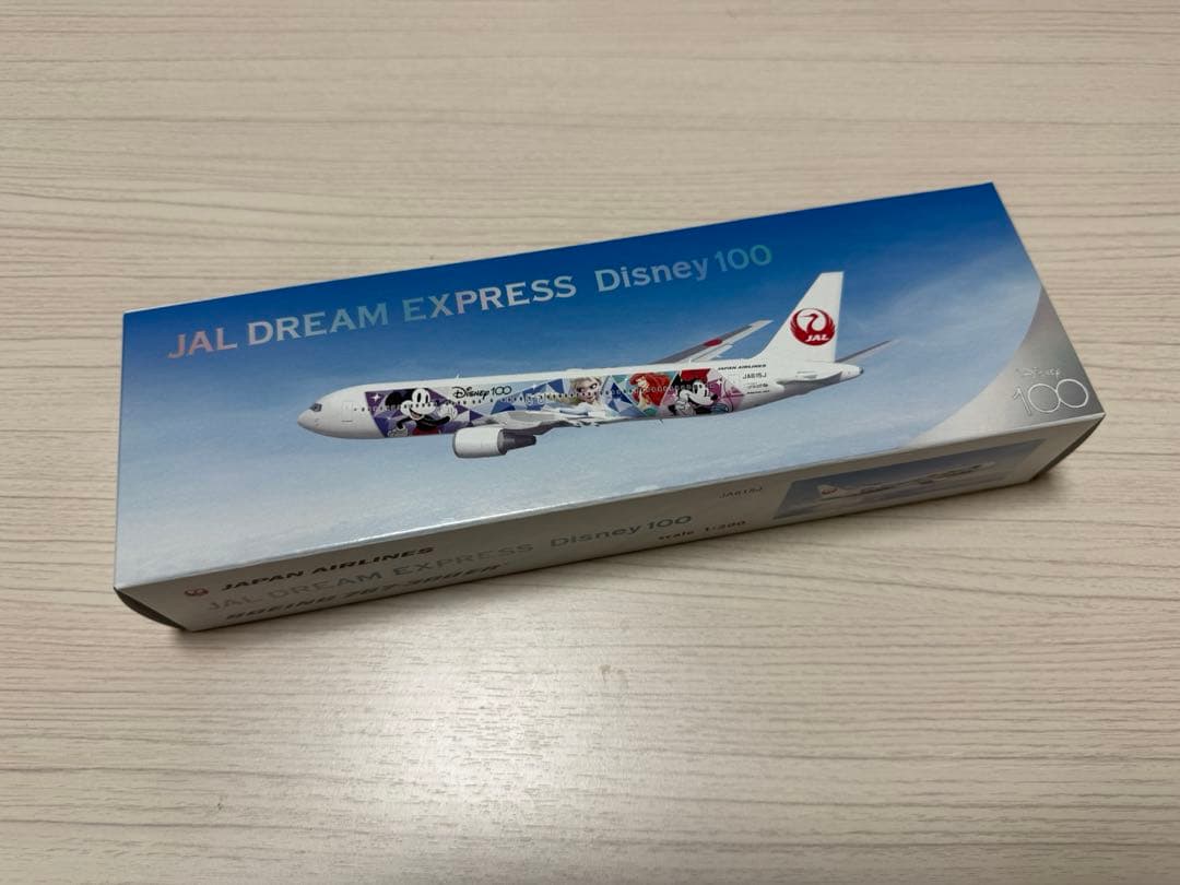 JAL B767-300ER ディズニー100周年 1/200 モデルプレーン - メルカリ