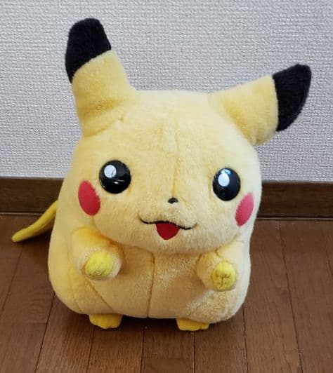 ピカチュウ 初期 ぬいぐるみ TOMY トミー 初代 - メルカリ