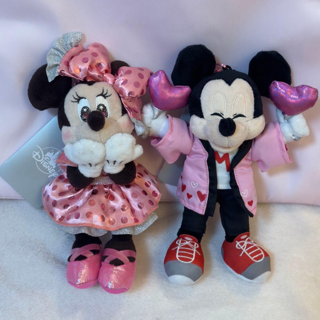 ディズニーストア MINNIE DAY ぬいぐるみキーチェーン ミッキーミニー
