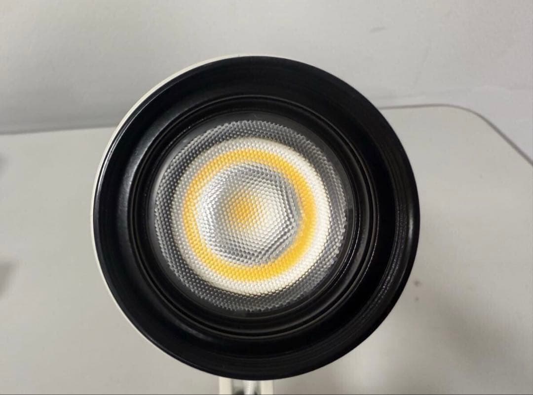 TG197☆使用僅か☆スポットライト☆ダクトレール☆LED☆22年☆10個