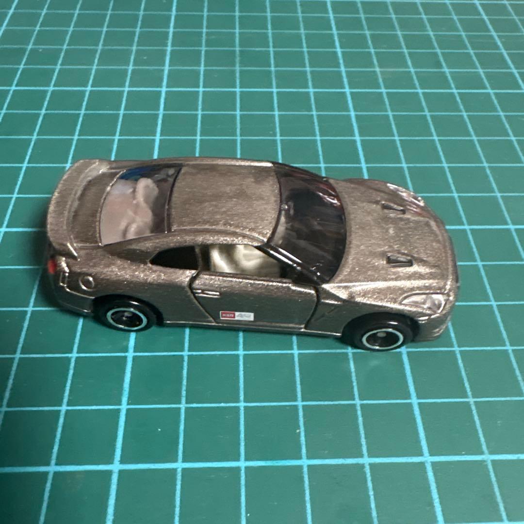 タカラトミー GT-R (R35) 40周年記念モデル タカラトミー 40周年記念