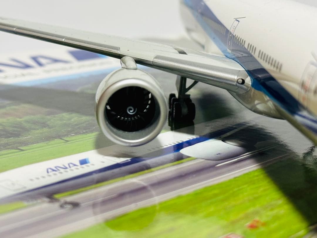 全日空商事 1/200 ANA 777-300ER NH20017 - メルカリ