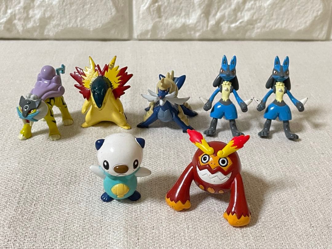 ポケモン モンコレ アルセウス リザードン ピカチュウ レジギガス シードラ