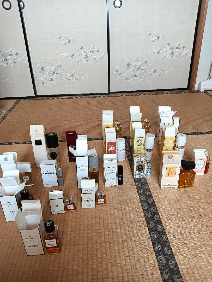 CHANEL NINA RICCI Dior 古い香水 19本セット Yahoo!オークション - シャネル19番 オード・トワレ 60ml
