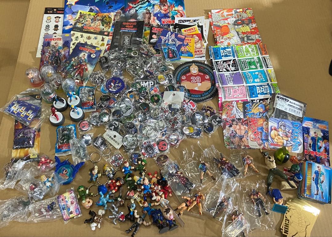 キン肉マン キン肉マンⅡ世 グッズ 缶バッジ フィギュア等 キン肉マン 完璧超人始祖編 メタリックドでか缶バッジ第1弾