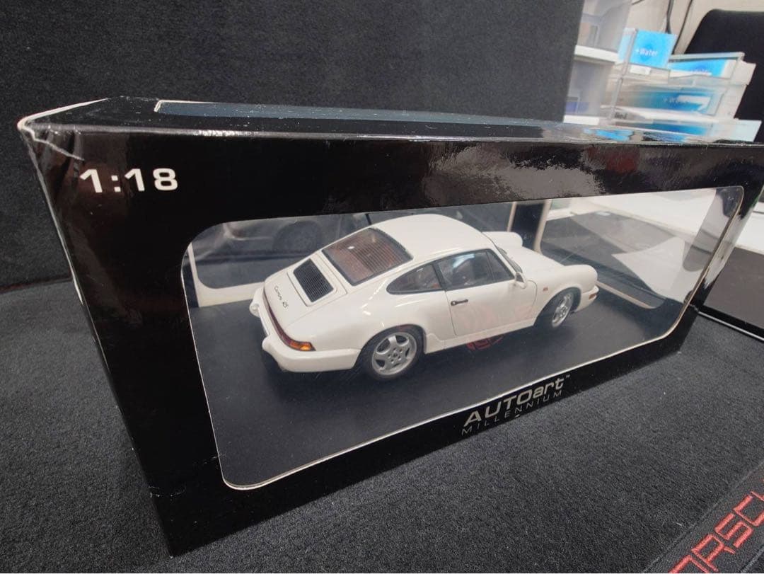 オートアート1/18ミニカー ポルシェ911(964) カレラRS ホワイト オートアート】 1/18 ポルシェ 911 カレラ 2.7 RS （サーキットの狼