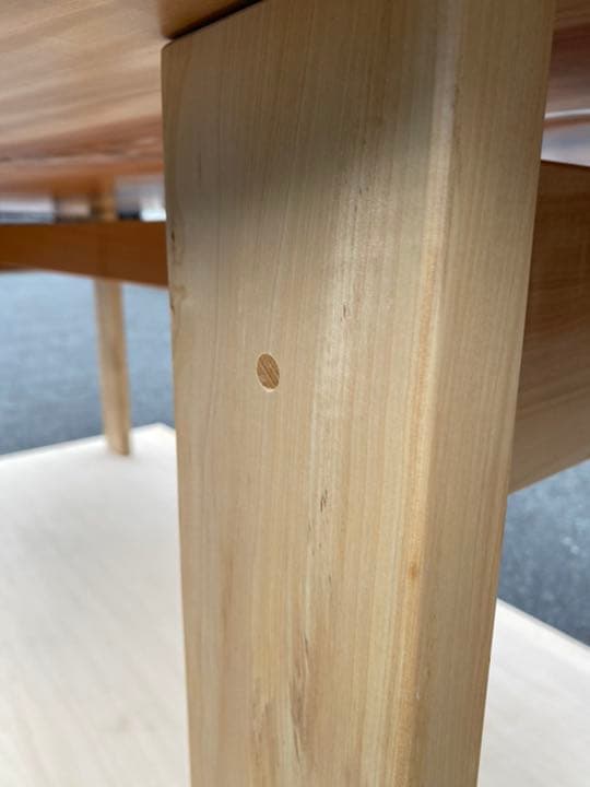 即購入OK] 栃(とち)ダイニングテーブル 総無垢材極上杢 新品未使用