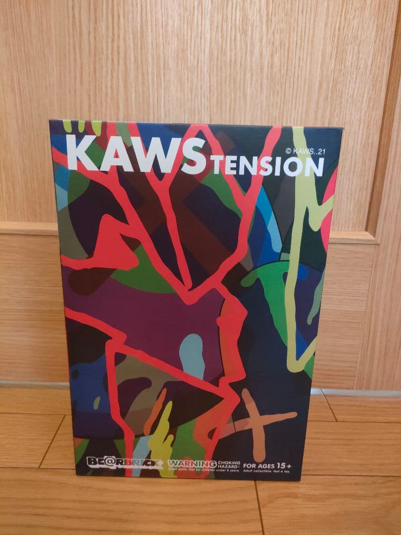 BE@RBRICK KAWS TENSION 100％ & 400％ - メルカリ