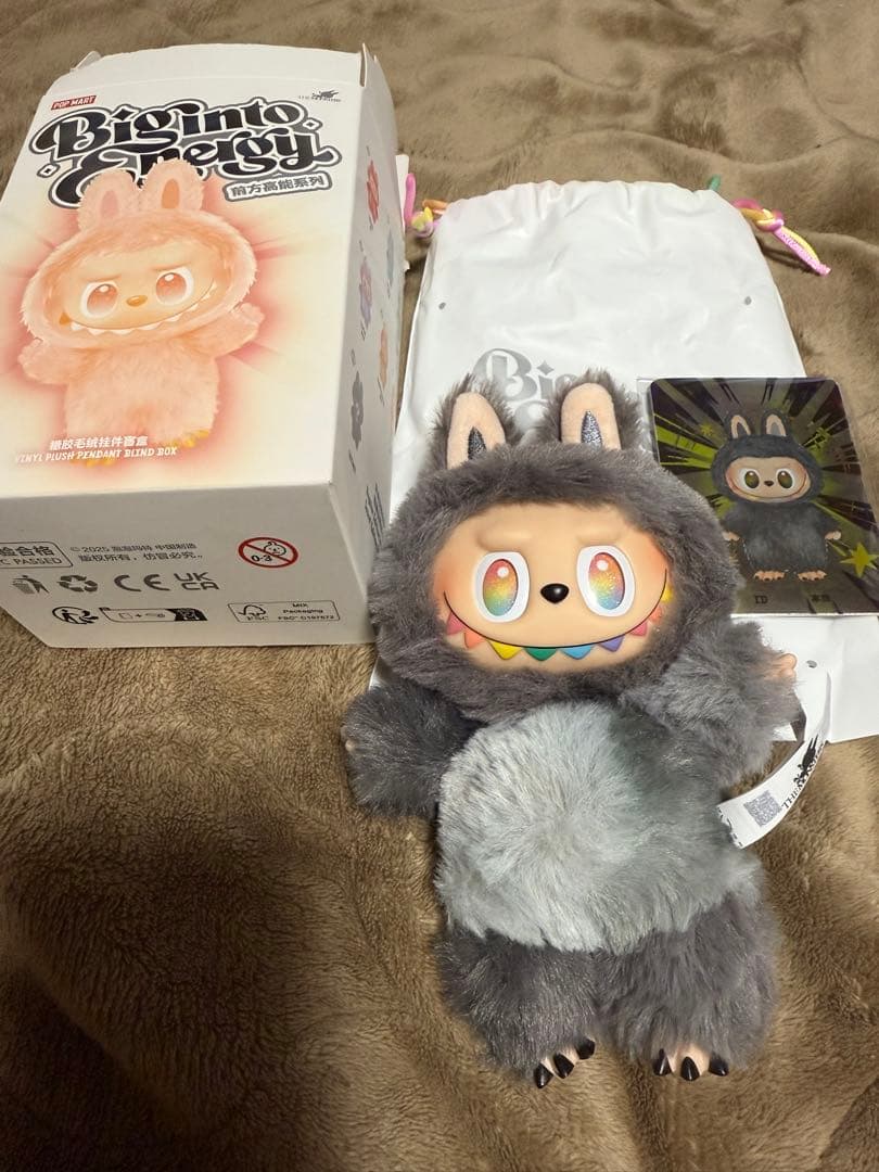 POP MART Biginto Energy ぬいぐるみ　ラブブシークレット THE MONSTERS Big into Energy Series-Vinyl Plush Pendant Blind Box