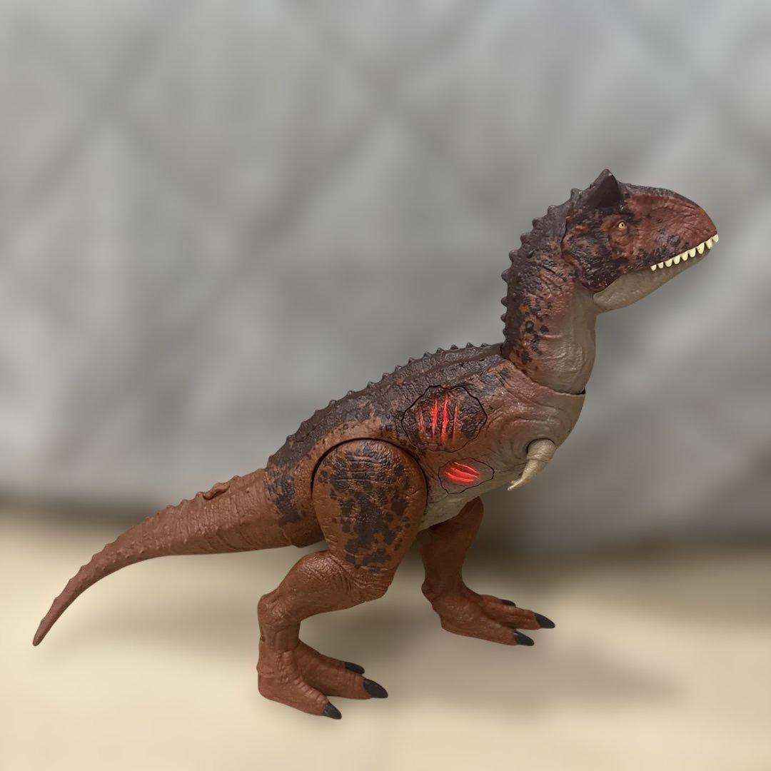 マテル ジュラシックワールド ダメージ! ひかる カルノタウルス - メルカリ