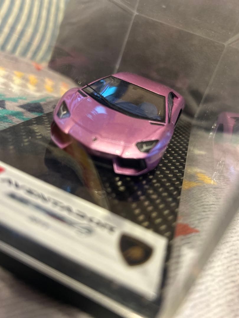 ランボルギーニ アヴェンタドール ミニカー 1/43 ミニカー 1/43 ランボルギーニ アヴェンタドール