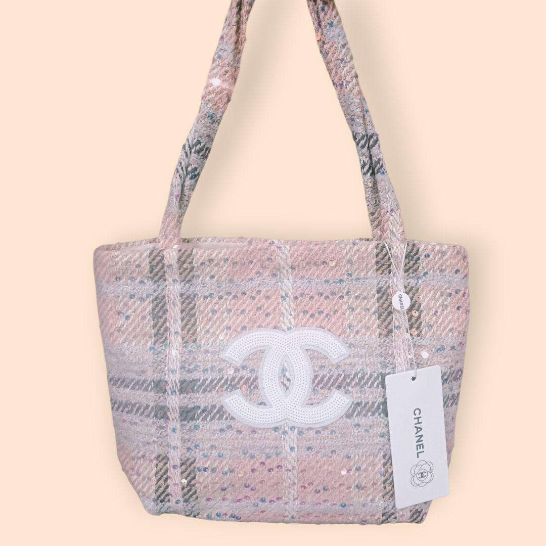 CHANEL チェック柄トートバッグ ピンク系レア シャネルピンク チェック柄 トートバッグ - メルカリ