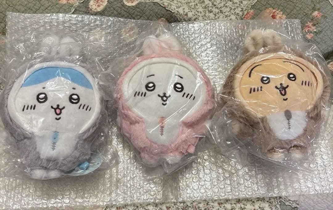 ちいかわ　2023ハッピーバッグ　未開封　ぬいぐるみ　3種セット　限定品 Amazon | ちいかわ ハッピーバッグ 2023 卯年 | バッグ・財布 | おもちゃ