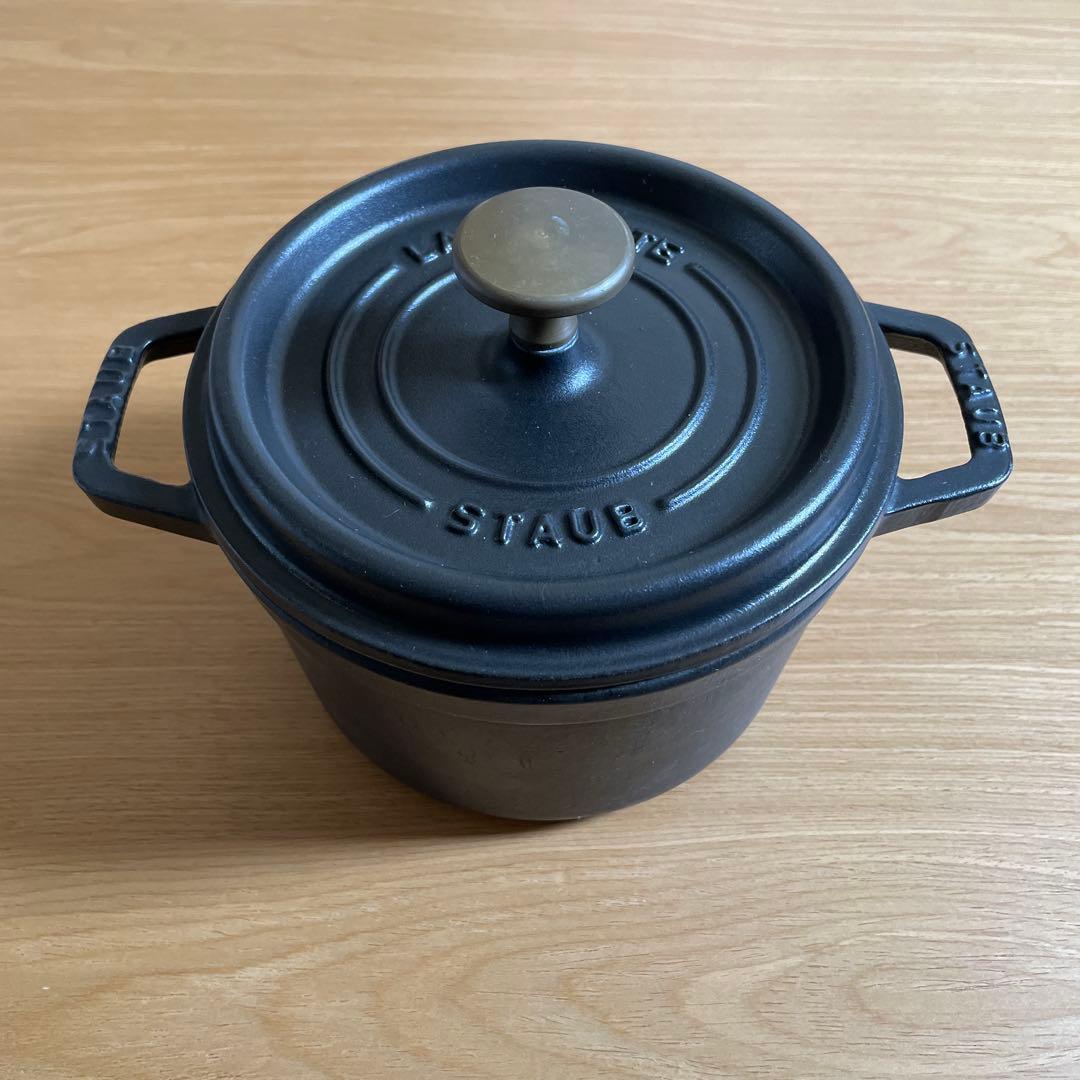 STAUB ストウブ ココット ラウンド 16cm ブラック Staub（ストウブ） 鍋 ピコ・ココット ラウンド 16cm ブラック 生涯