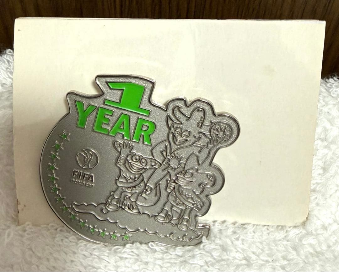 2002 FIFAワールドカップ 1 Year Countdown Pins - メルカリ