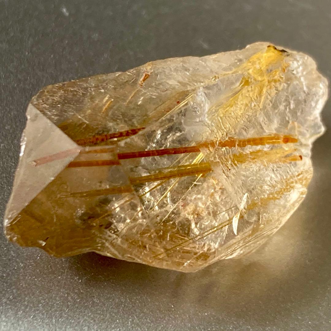 高品質 ゴールドルチル 原石 17.60ct 針水晶 透明度抜群 ルチル