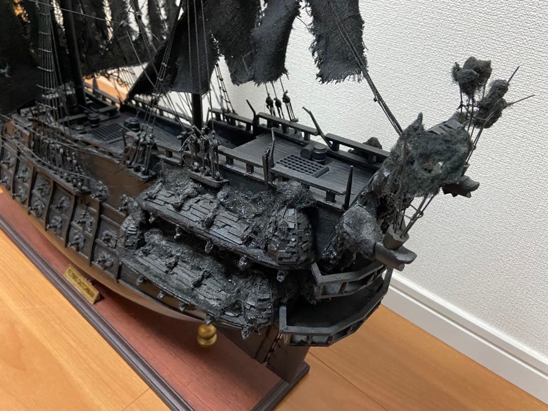 フライングダッチマン号(パイレーツオブカリビアン) 完成品模型 - メルカリ