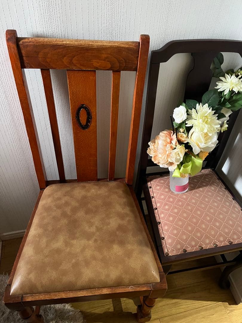 アンティークイス Lloyd's Antiques Real Antique Black Forest Hallchair / ロイズ