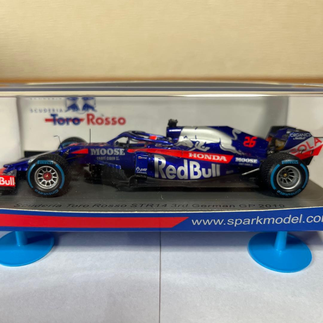 Toro Rosso STR14 2019年ドイツGP ミニカー 2019-tororossostr14-kvyat-