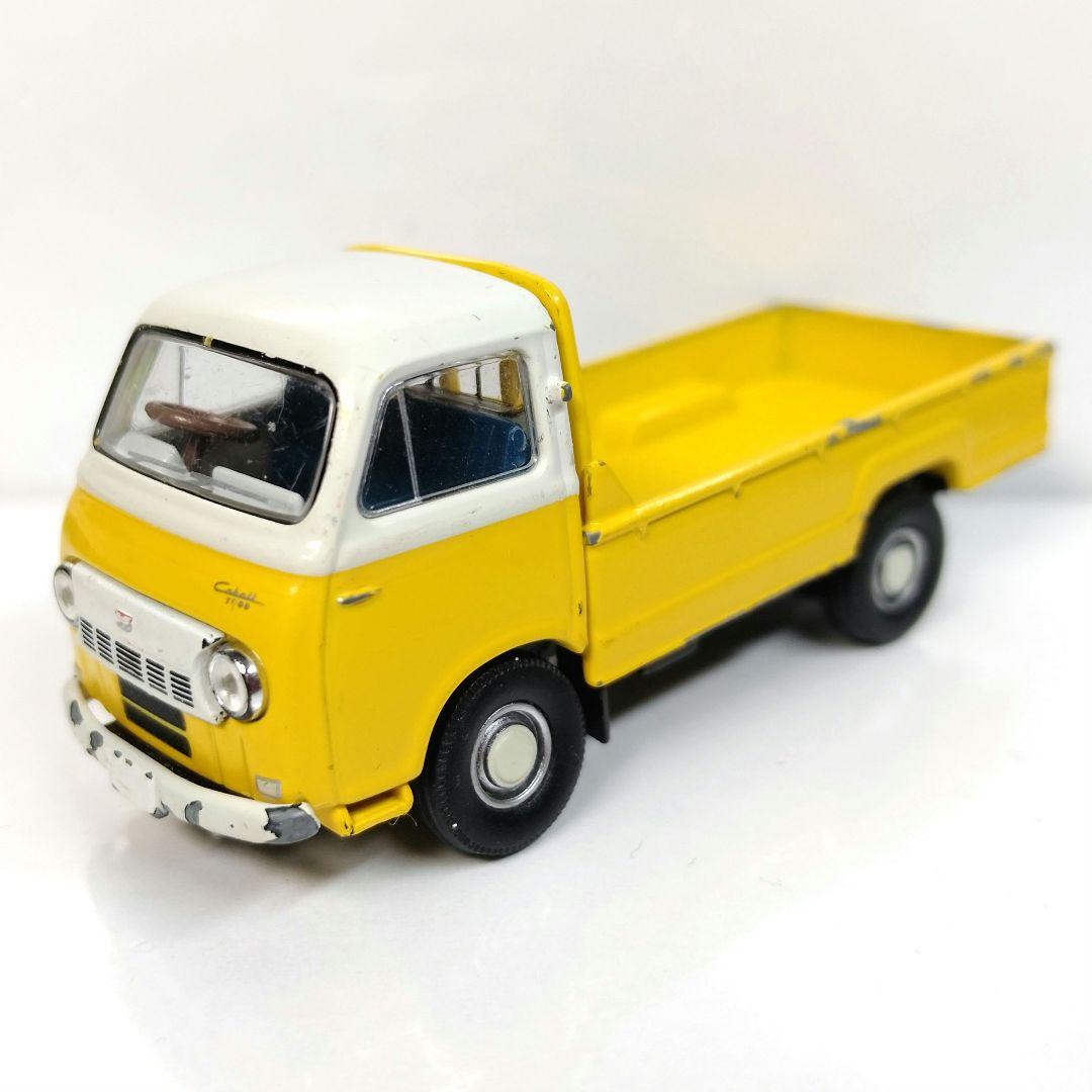 トミカ LV-111a ニッサン キャブオール 1900 （前期型）黄色 - メルカリ