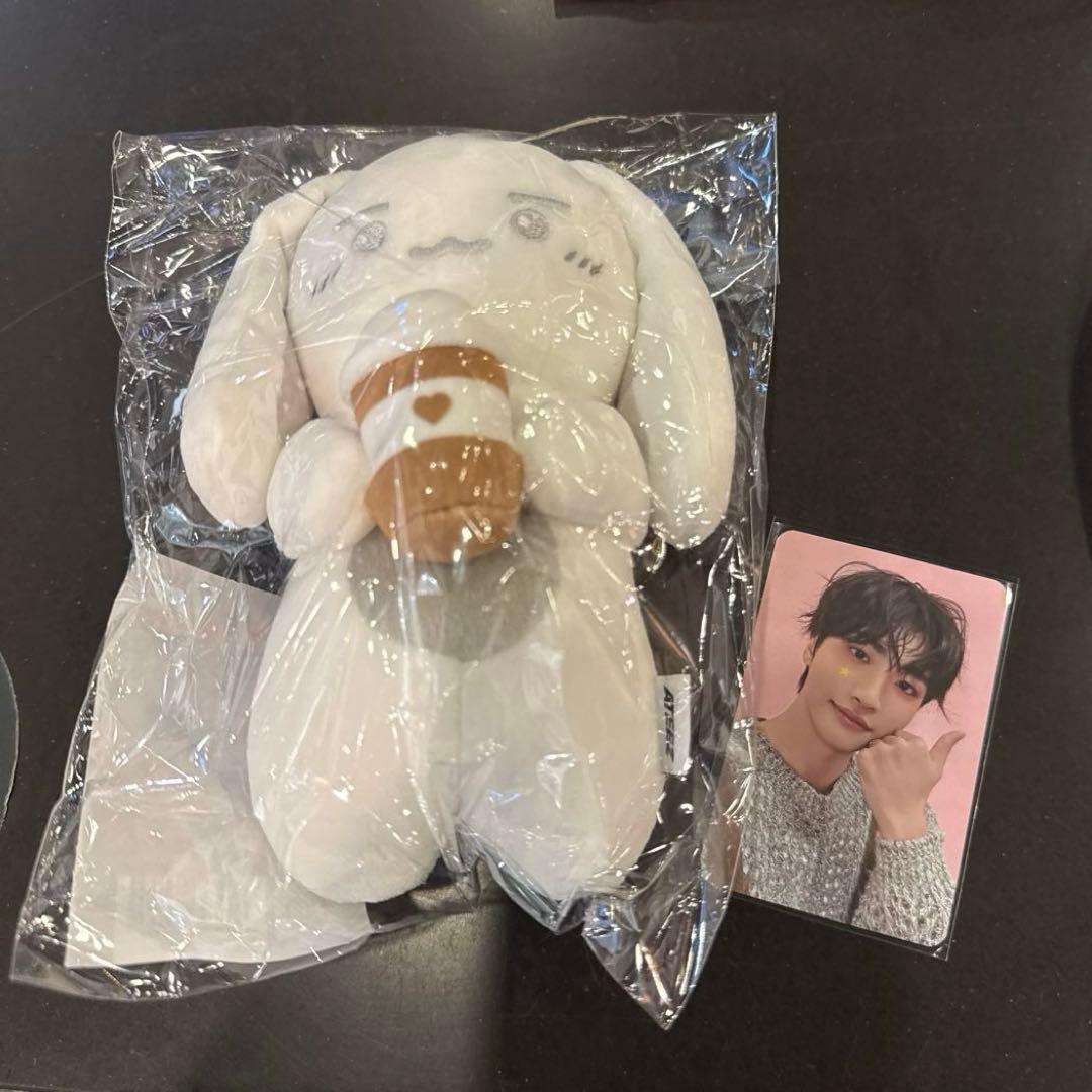 ATEEZ ソンファ CUPSLEEVE KEYRING - メルカリ