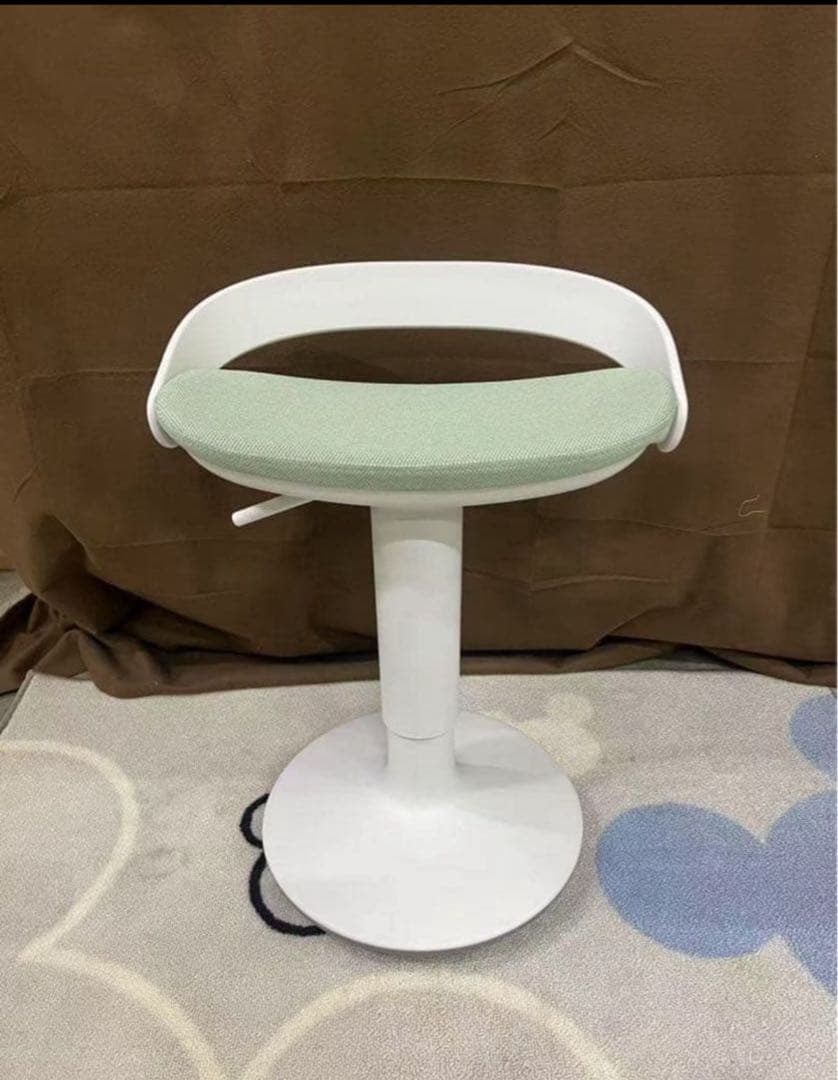 美品】コクヨ ジョイン 昇降スツール 2024年製 - メルカリ