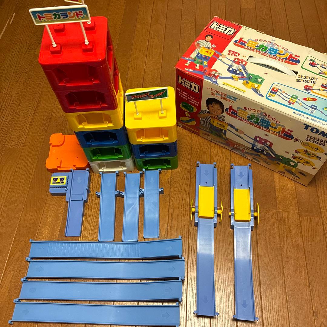 TOMY つながるひろがるトミカランド アクションコースターセット