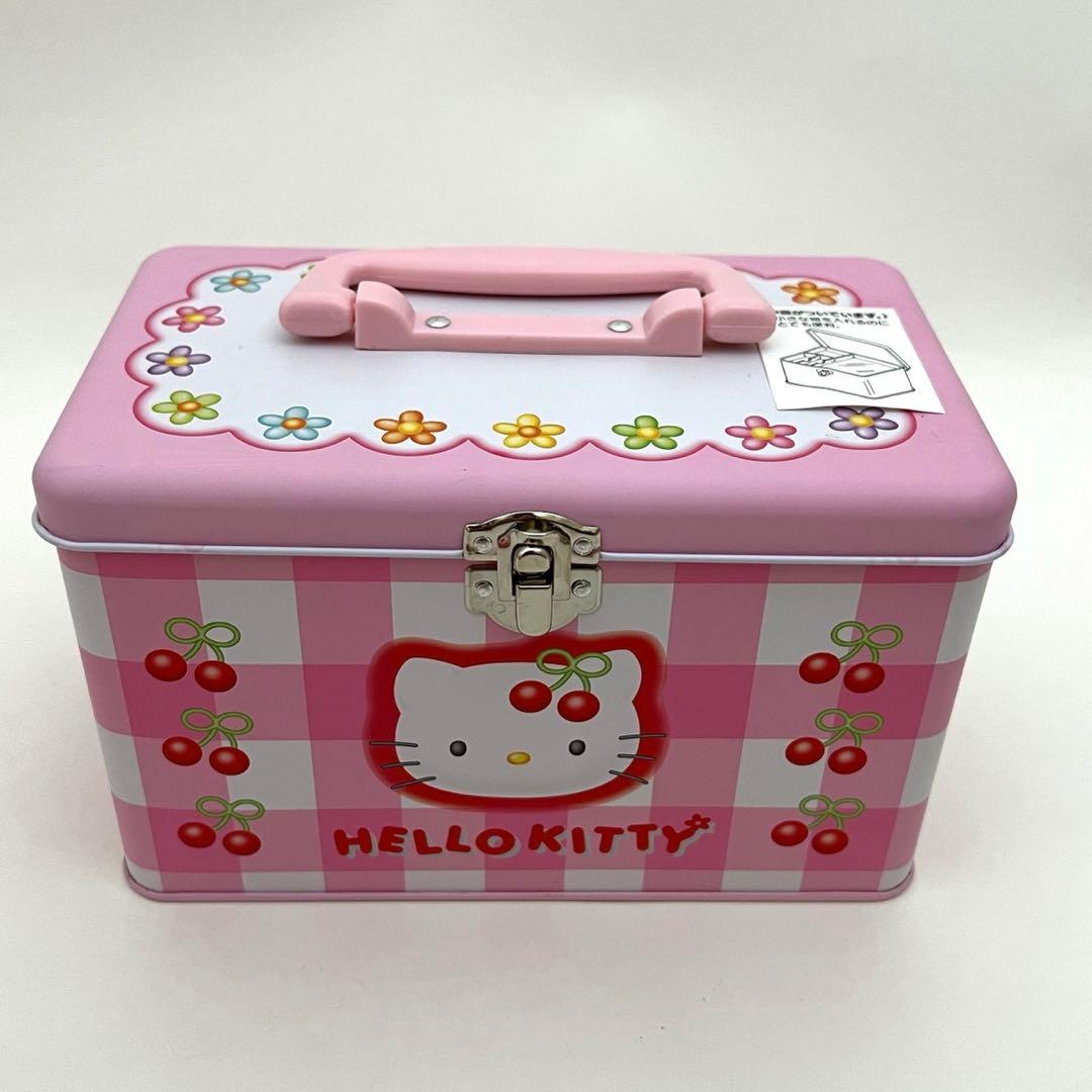 美品 希少 サンリオ ハローキティ さくらんぼキティ 缶 BOX トランク缶
