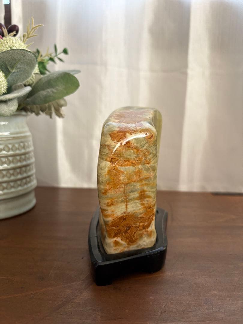 パワーストーン　縞メノウ 1.2kg 瑪瑙 原石 鉱物 鑑賞石 自然石 水石