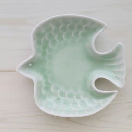 新品　Dinky　ディンキー　トリ 小皿　ヒワ　鳥　とり　バード みのる陶器 DINKY トリ小皿 小皿 おしゃれ 和食器 北欧 12cm 食器 鳥
