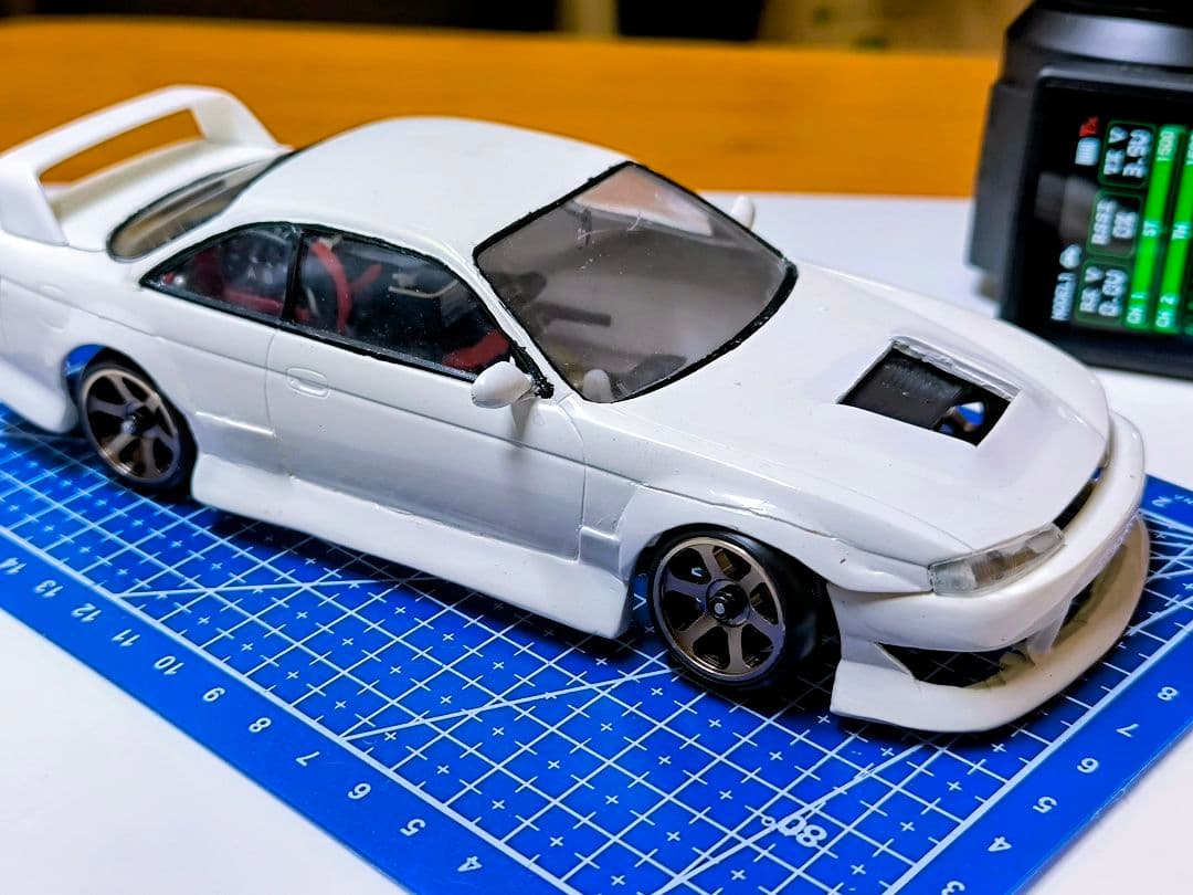 蚊車 ドリラジ RWD 1:24 タミヤnissan s14 ボディ - メルカリ