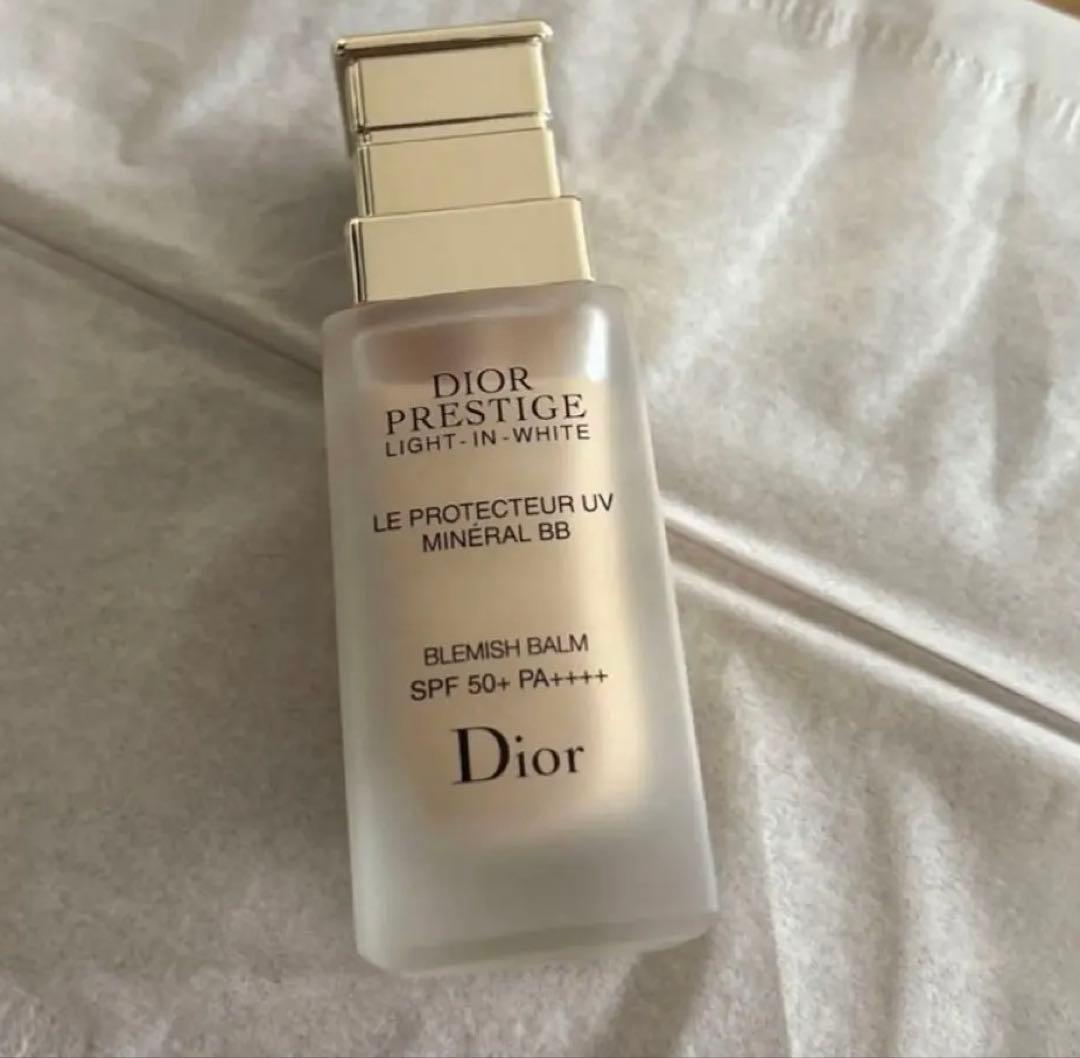 BBクリーム Dior LE PROTECTEUR UV MINERAL BB 30ml Dior Prestige Light-in-White Protecteur UV Minéral BB | DIOR AU